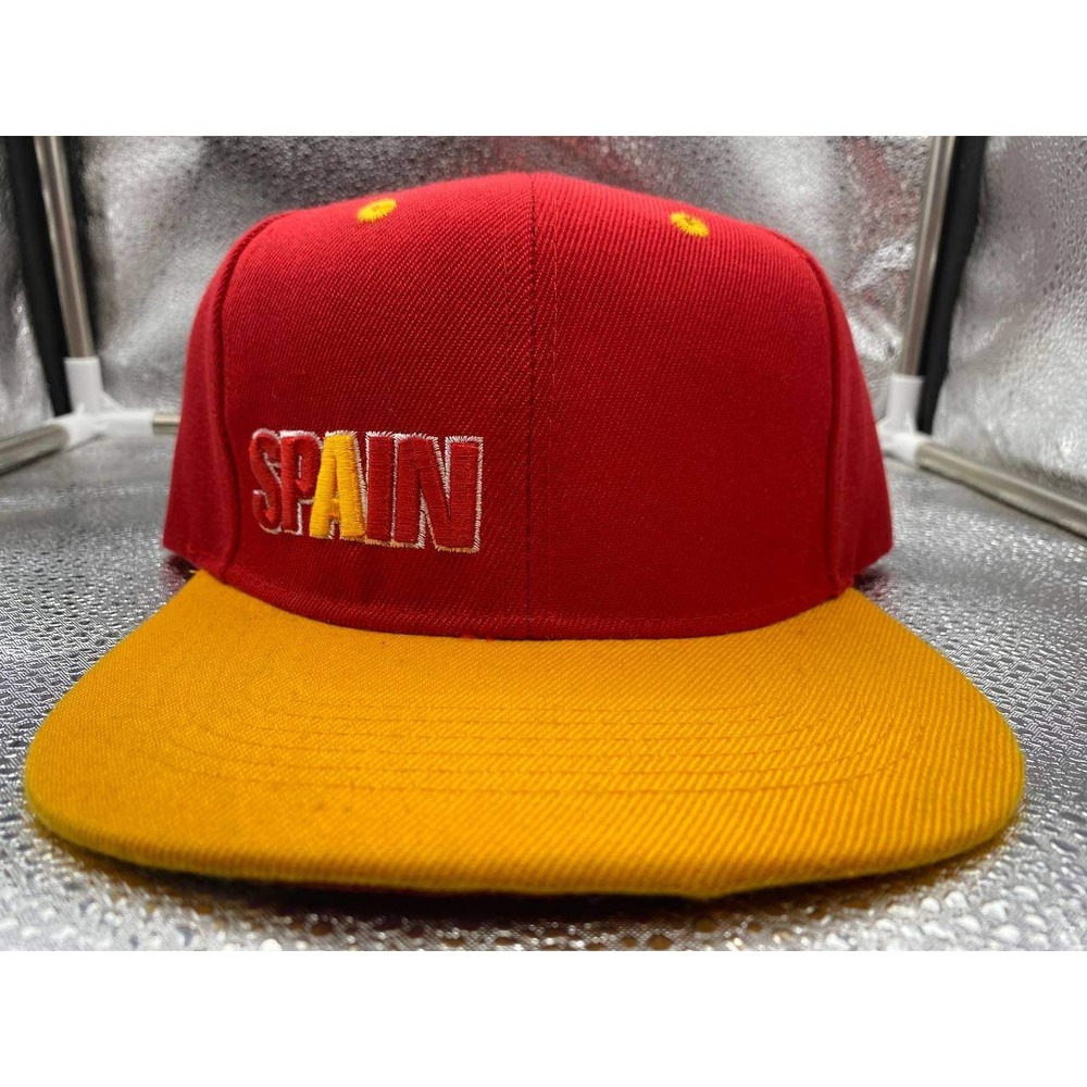 Eclipse Spain Snapback Hat Mens OSFA Red Yellow Flat Brim Embroidered Souvenir